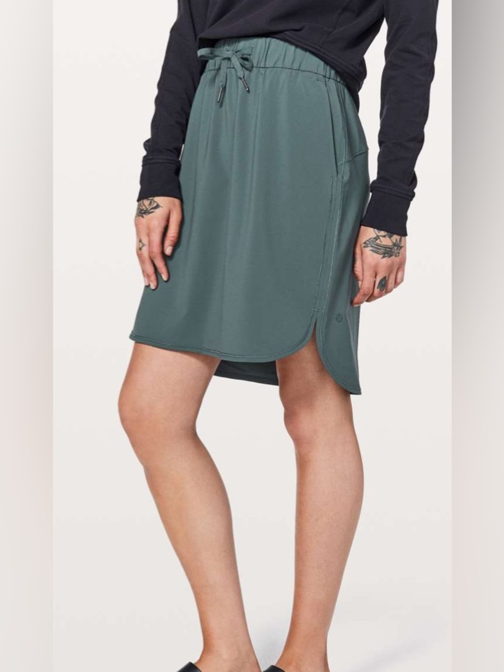 Lululemon On The Fly Skirt Size 6